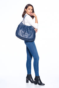 "Como" Hobo Bag with zipper detail.